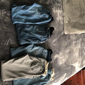 3 maternity & 2 bounce back post pregnancy jeans